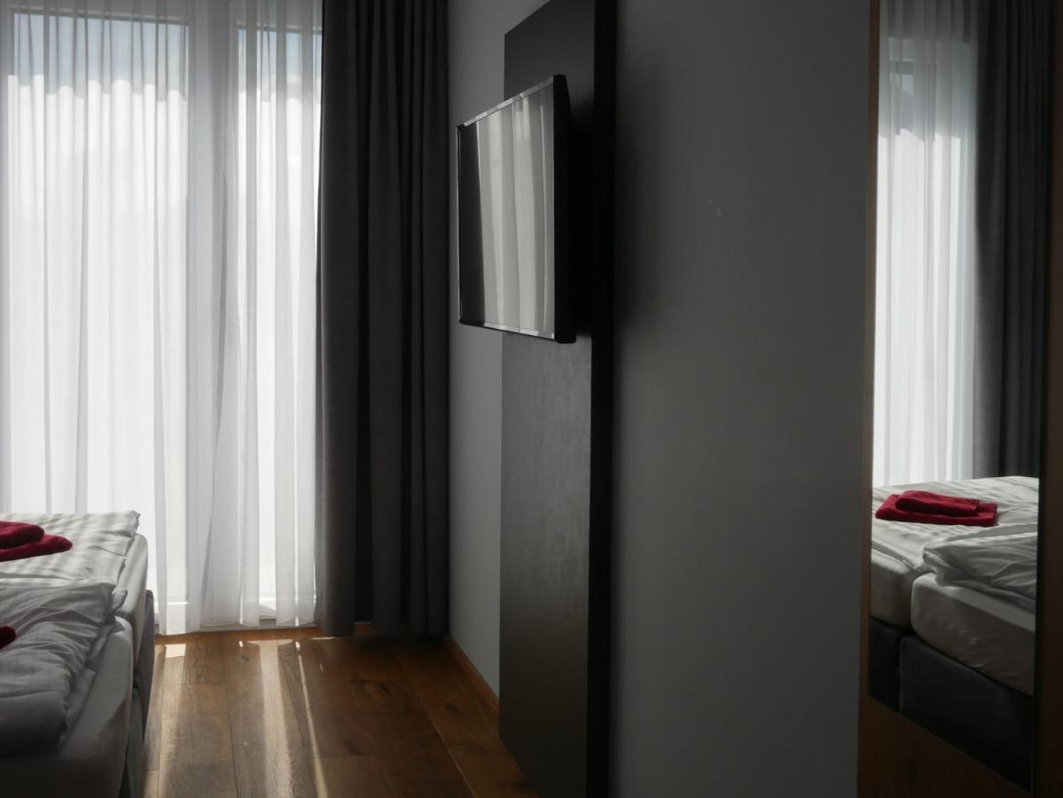 Hotel Linde-Sinohaus Lustenau Bagian luar foto