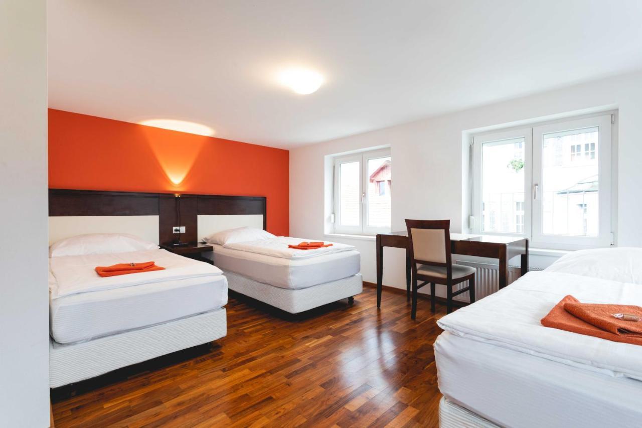 Hotel Linde-Sinohaus Lustenau Bagian luar foto